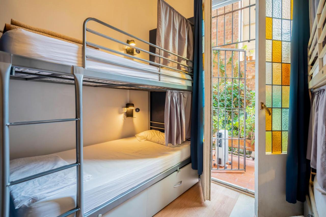 Casa Barcelo Hostel Barcelona Luaran gambar