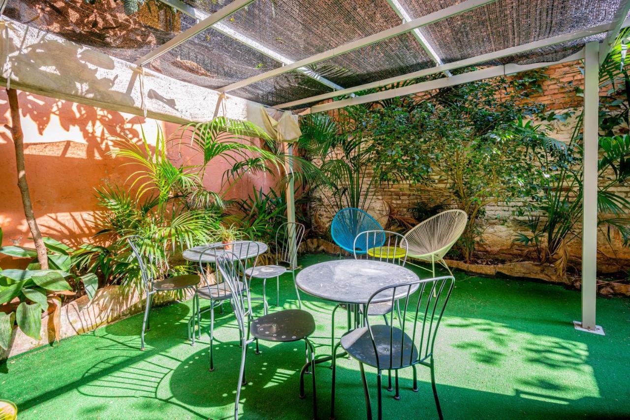 Casa Barcelo Hostel Barcelona Luaran gambar