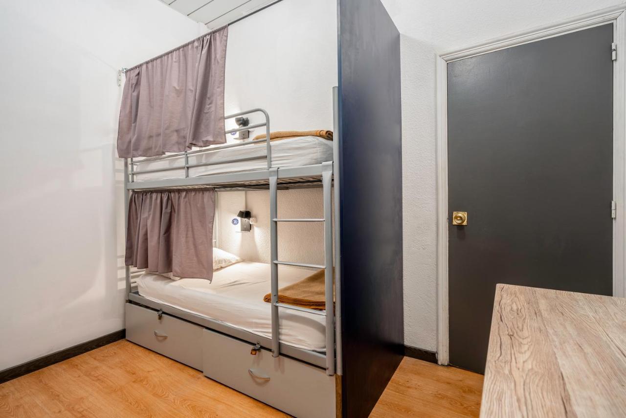 Casa Barcelo Hostel Barcelona Luaran gambar