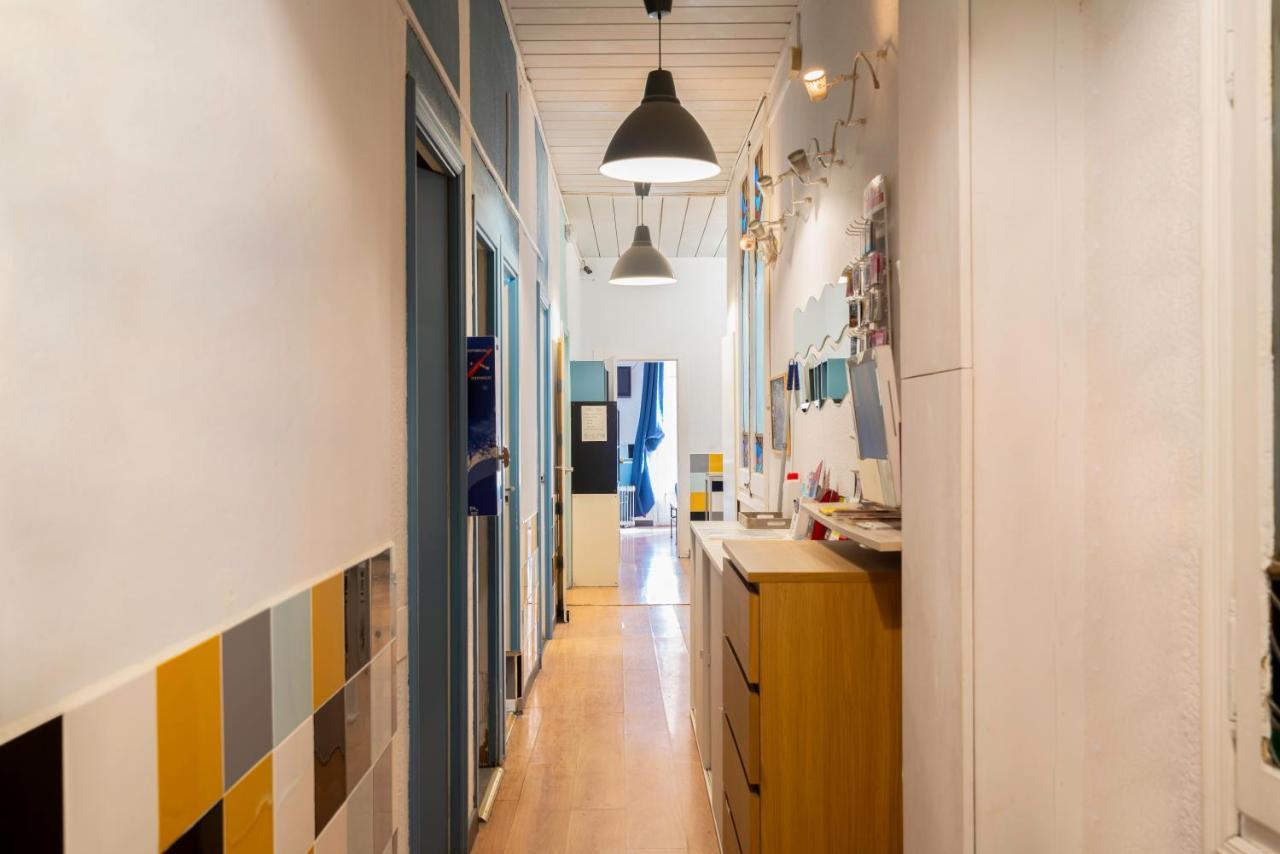 Casa Barcelo Hostel Barcelona Luaran gambar