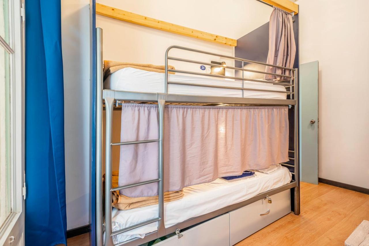 Casa Barcelo Hostel Barcelona Luaran gambar