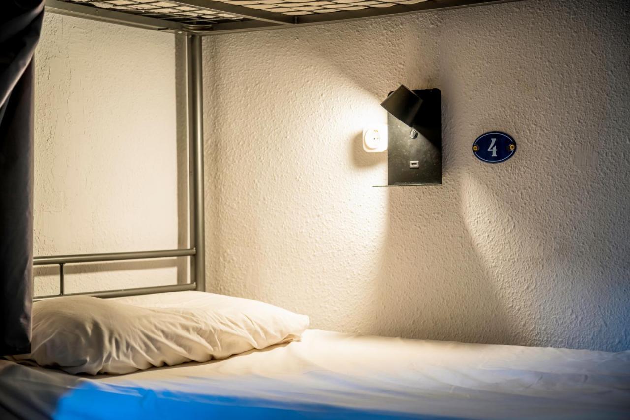 Casa Barcelo Hostel Barcelona Luaran gambar