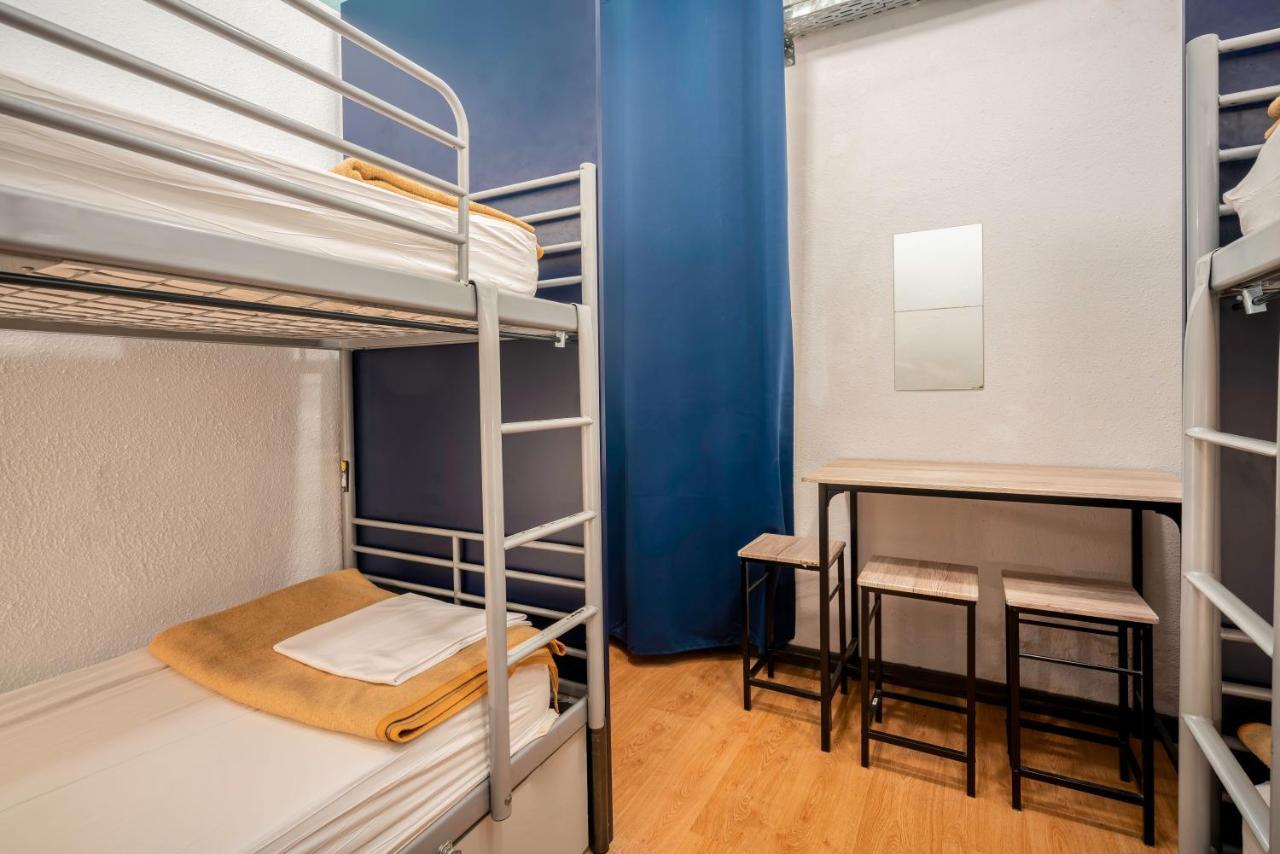 Casa Barcelo Hostel Barcelona Luaran gambar