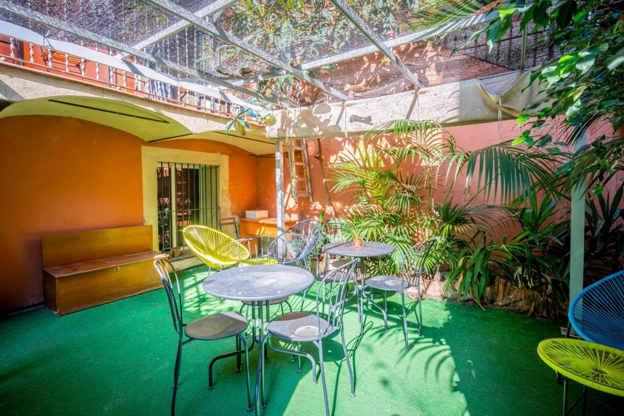 Casa Barcelo Hostel Barcelona Luaran gambar