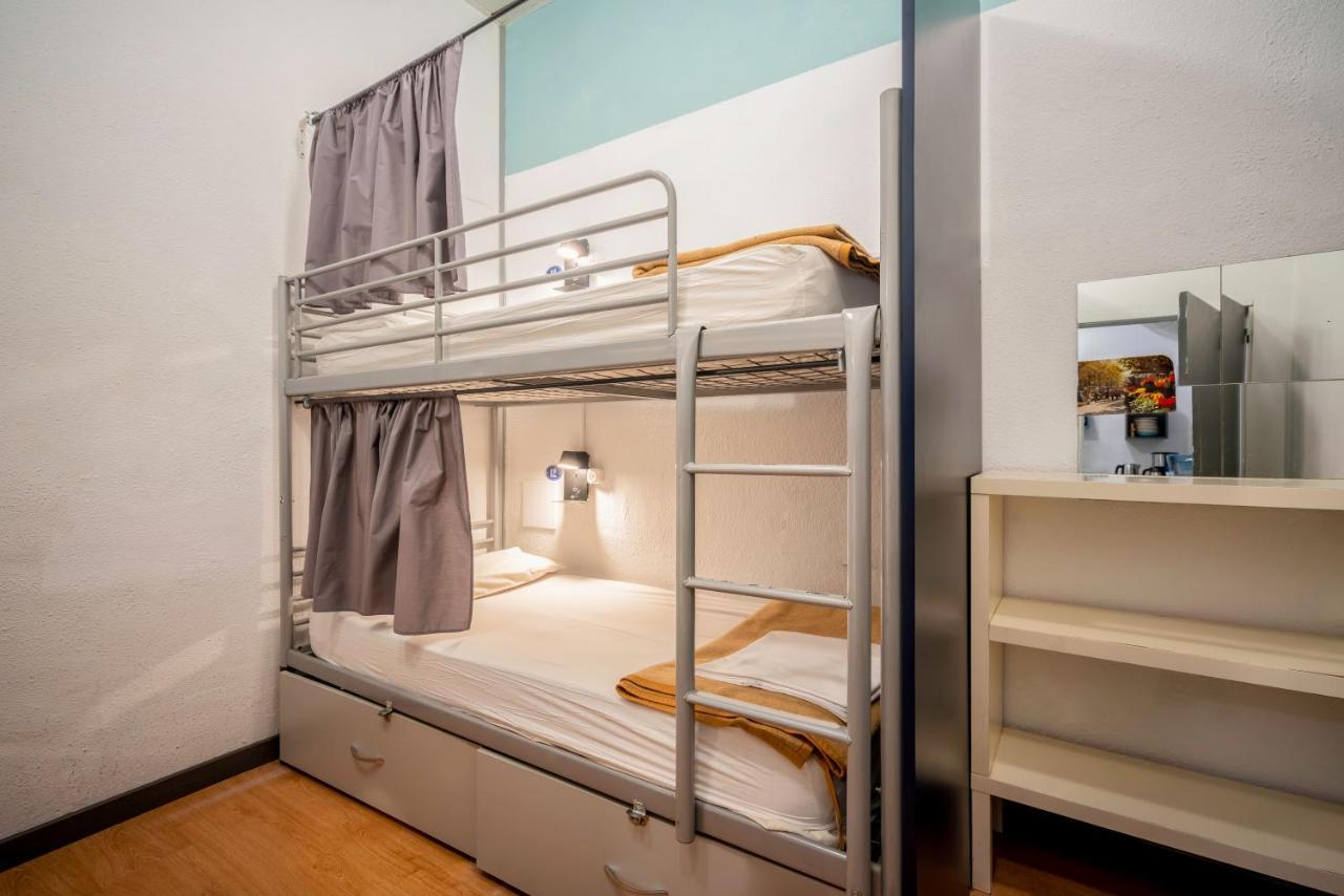 Casa Barcelo Hostel Barcelona Luaran gambar